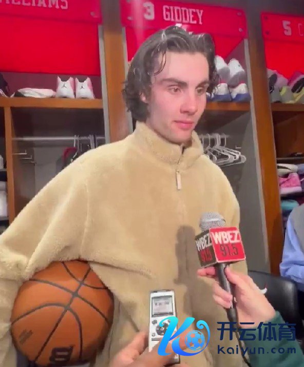 拿到25分14篮板11助攻2抢断体育录像/图片