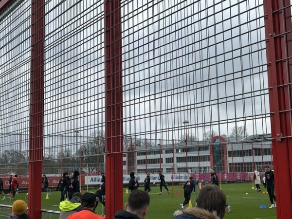 莫得东说念主大叫他的名字让球网体育信息