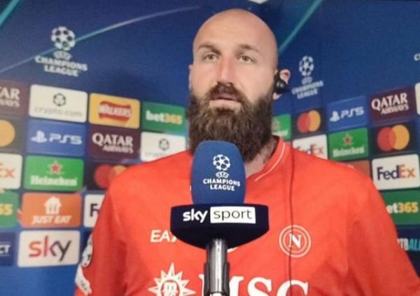 决定权长期在他手里（指主栽培孔蒂）体育赛事直播