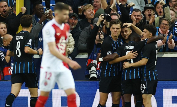 卡约-恩里克、马维萨、戴尔和万德松4后卫首发出战体育集锦