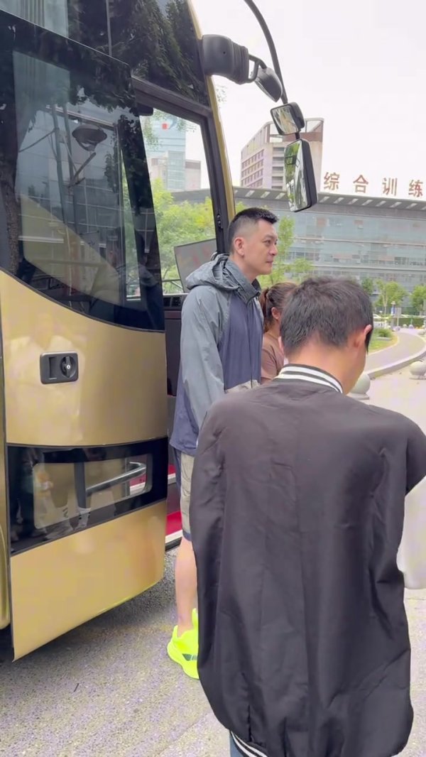 让咱们全部期待精彩的比赛吧！    体育录像/图片